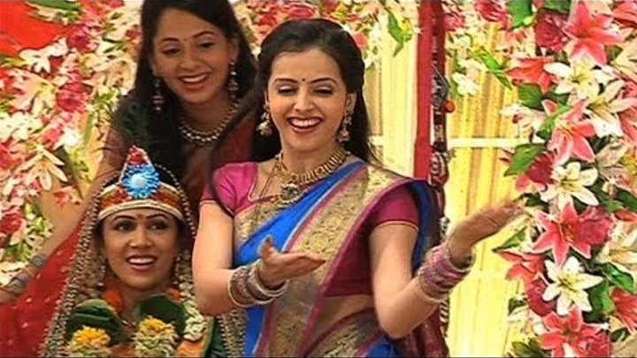 Watch Astha and Shlok Performing on "Navrai Majhi Navsachi"