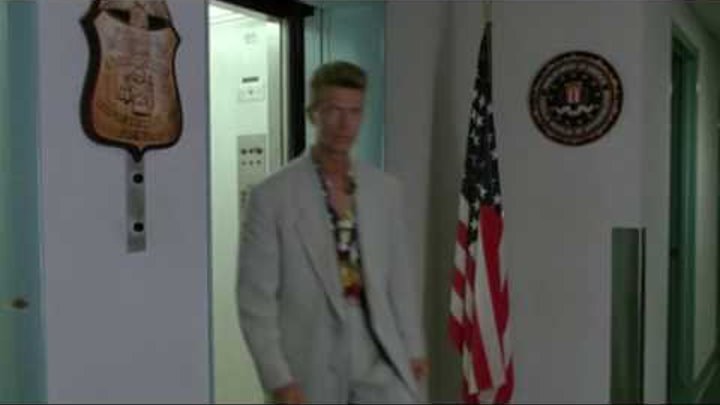 Twin Peaks: Fire Walk With Me (1992) - David Bowie as Agent Jefferies - David Lynch Twin Peaks: Fire Walk With Me (1992) - David Bowie as Agent Jefferies - David Lynch
