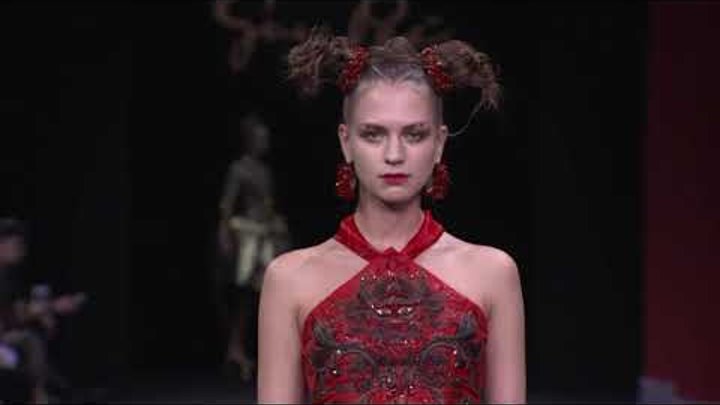 Guo Pei Spring Summer 2019 Haute Couture Paris Show Guo Pei Spring Summer 2019 Haute Couture Paris Show