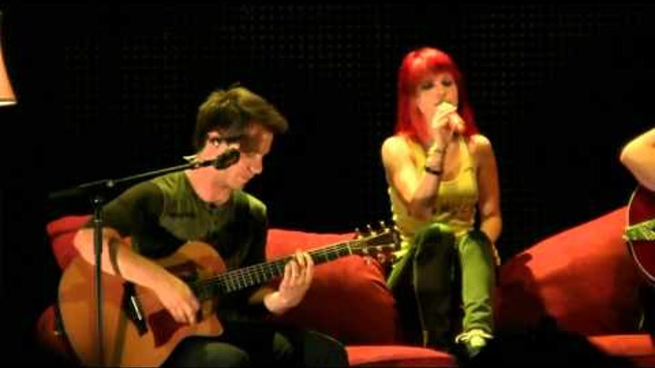 Paramore- "When It Rains" *Acoustic* (HD) Live in Raleigh, NC July 23, 2010 Paramore- "When It Rains" *Acoustic* (HD) Live in Raleigh, NC July 23, 2010
