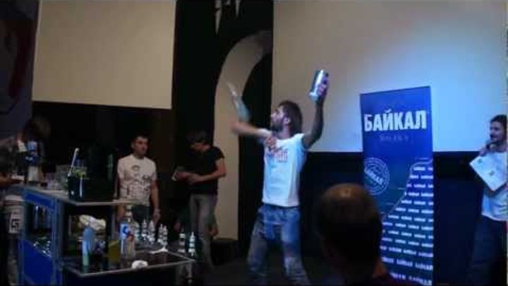Евгений Рыбалкин- Moscow Flair Open`11-бАРМЕН-ШОУ;-) Евгений Рыбалкин- Moscow Flair Open`11-бАРМЕН-ШОУ;-)