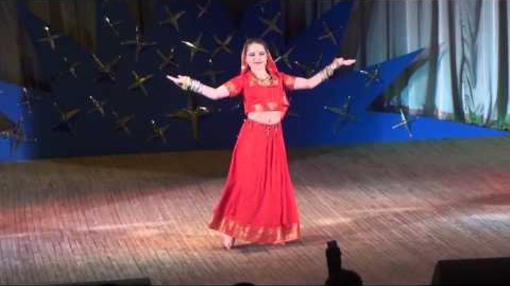 Алена Ершова (ШВТ АМАНИ)-Индийский танец-Полярная звезда 2014