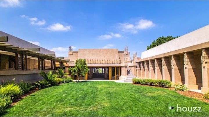 Frank Lloyd Wright's Stunning Hollyhock House as You've Never Seen It Frank Lloyd Wright's Stunning Hollyhock House as You've Never Seen It