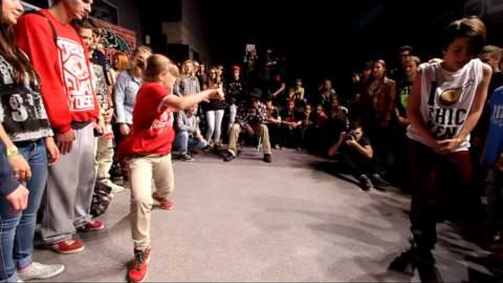 Final Hip-Hop Beginners | Луиза vs Хомяк | UKS | CreWo Final Hip-Hop Beginners | Луиза vs Хомяк | UKS | CreWo