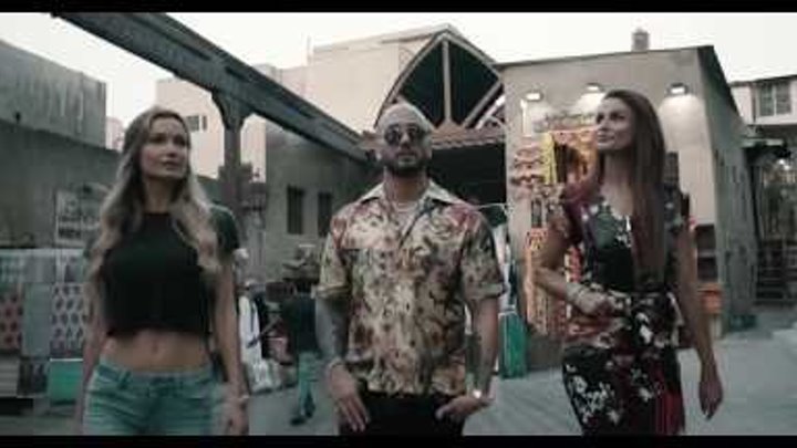 Massari & Mohammed Assaf & eMJay - Roll With It