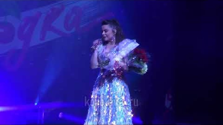 прикол со звуком на концерте Наташи Королевой / БКЗ октябрьский 2019 шоу Ягодка прикол со звуком на концерте Наташи Королевой / БКЗ октябрьский 2019 шоу Ягодка