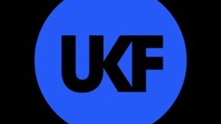 Seven Lions - Polarized (Ft. Shaz Sparx) Seven Lions - Polarized (Ft. Shaz Sparx)