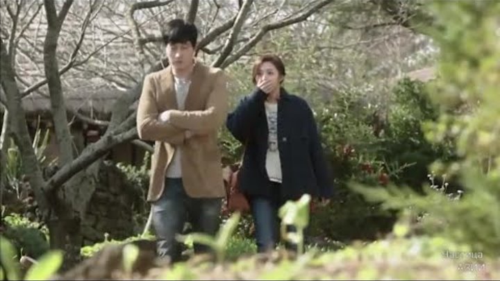 So Ji Sub, Kim Ji Won (смешной момент из дорамы "Один солнечный день") So Ji Sub, Kim Ji Won (смешной момент из дорамы "Один солнечный день")