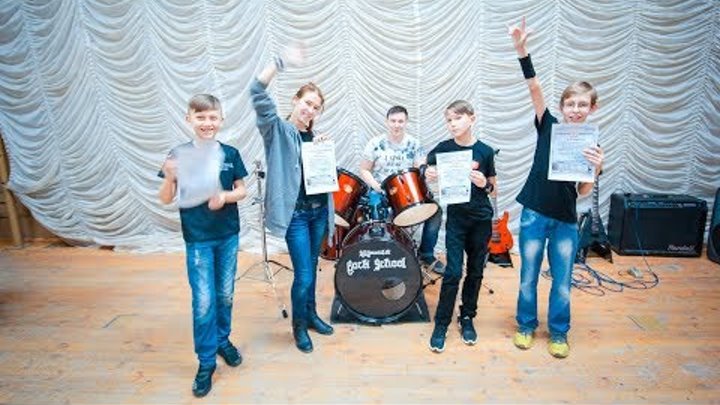 Выступление "Школа Рока Среднеуральск "День Учителя 2017 И.И.Ползунова Выступление "Школа Рока Среднеуральск "День Учителя 2017 И.И.Ползунова