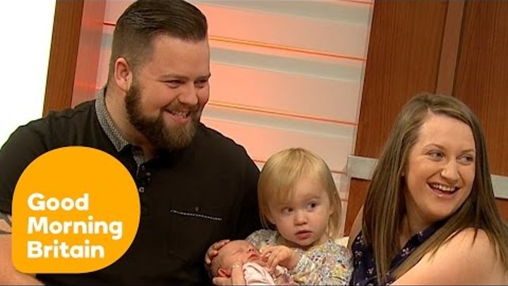 Baby Born In Under A Minute At Hospital Entrance! | Good Morning Britain