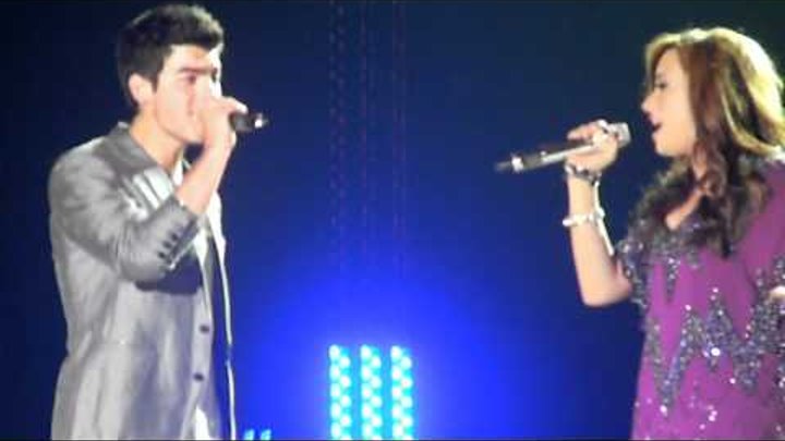 This Is Me/Wouldn't Change a Thing: Jonas Brothers World Tour 2010 with Demi Lovato 8/28/10 **JEMI** This Is Me/Wouldn't Change a Thing: Jonas Brothers World Tour 2010 with Demi Lovato 8/28/10 **JEMI**