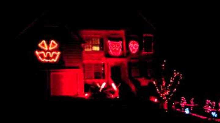 2011 Halloween Light Show in Holly Springs NC - This is Halloween 2011 Halloween Light Show in Holly Springs NC - This is Halloween