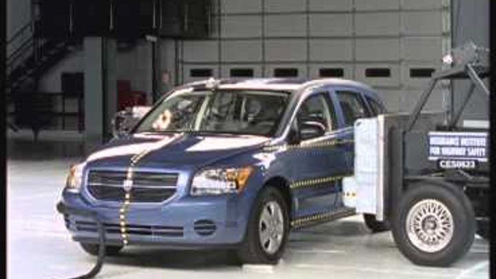 ► 2011 Dodge Caliber CRASH TEST