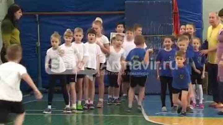 В Армавире прошли первые городские Казачьи игры для младших школьников