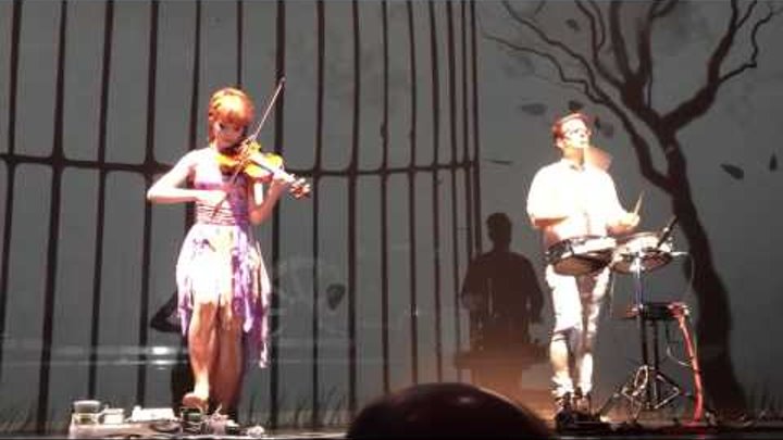 Lindsey Stirling - Song of the Caged Bird [LIVE]