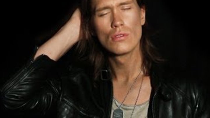 ATTACK ON TITAN OP 3 (FULL) - SHINZOU WO SASAGEYO (Season 2 Op 1) ATTACK ON TITAN OP 3 (FULL) - SHINZOU WO SASAGEYO (Season 2 Op 1)