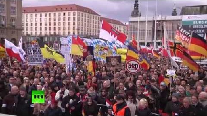 Более семи тысяч человек приняли участие в акции антиисламского движения PEGIDA в Дрездене
