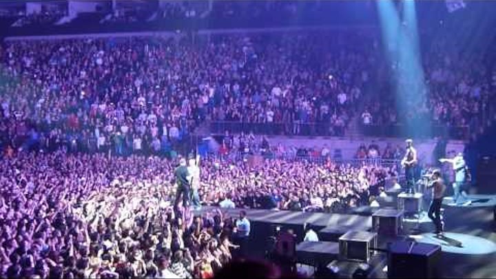 Linkin Park - The Hunting Party Tour - Encore set (24 November 2014, O2 Arena - London) Linkin Park - The Hunting Party Tour - Encore set (24 November 2014, O2 Arena - London)