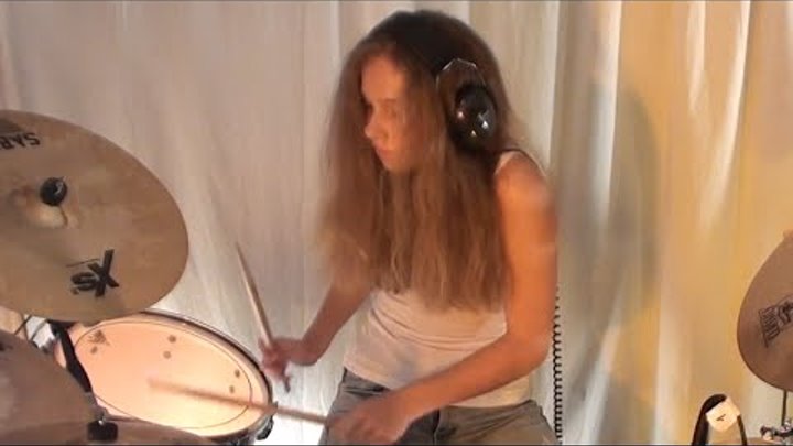 Dream Theater - Pull Me Under: drum cover by 15 year old girl Dream Theater - Pull Me Under: drum cover by 15 year old girl