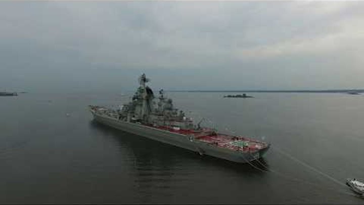 Крейсер «Пётр Великий» и «Дмитрий Донской» - подводный крейсер