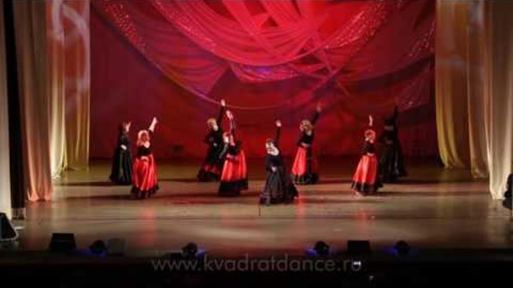 Отчетный концерт ШТ "Квадрат" 28.05.2016. Танцуй, пока молодой! (50+) (хореограф Анастасия Петрова) Отчетный концерт ШТ "Квадрат" 28.05.2016. Танцуй, пока молодой! (50+) (хореограф Анастасия Петрова)