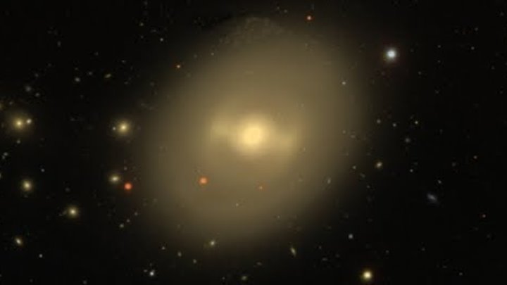 NGC 936 – галактика Дарта Вейдера