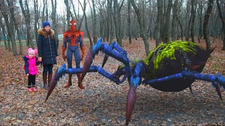 Человек-паук (не мультик) и огромные пауки (12 серия на KidsFM) видео для детей возвращение marvel. смотреть онлайн Человек-паук (не мультик) и огромные пауки (12 серия на KidsFM) видео для детей возвращение marvel.