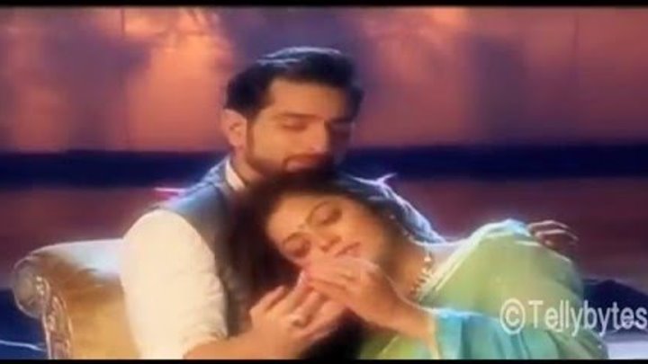 Romance time for Ranaji and Gayatri in Ek Tha Raja Ek Tha Rani Romance time for Ranaji and Gayatri in Ek Tha Raja Ek Tha Rani
