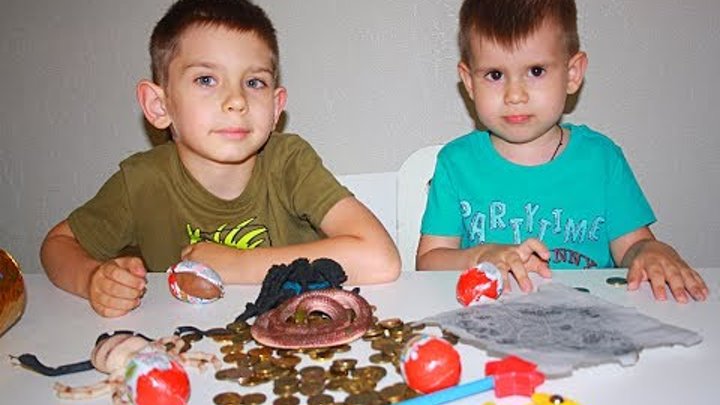 Bad Baby Вредные детки нашли клад Распаковка киндер сюрпризов Kinder Surprise