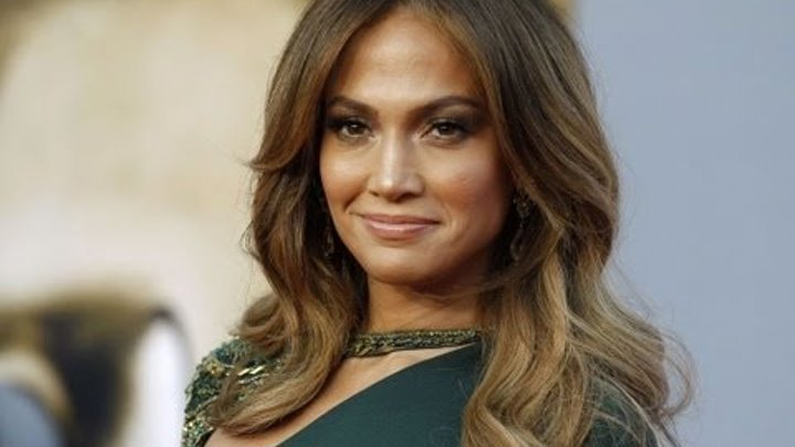 Jennifer Lopez To Star In Blumhouse Productions THE BOY NEXT DOOR - AMC Movie News