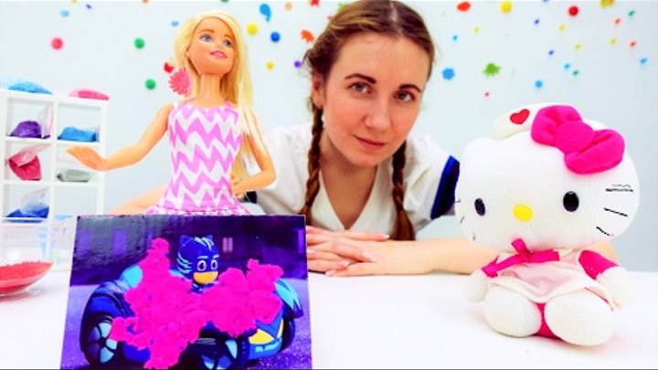 Видео #Барби для девочек и Хелло Китти. Помогаем Барби очистить картину! Видео про игрушки.