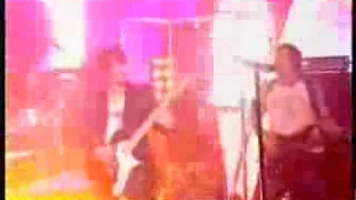 Bodyrockers I like the way you move - Live on Top of the Pops 2005