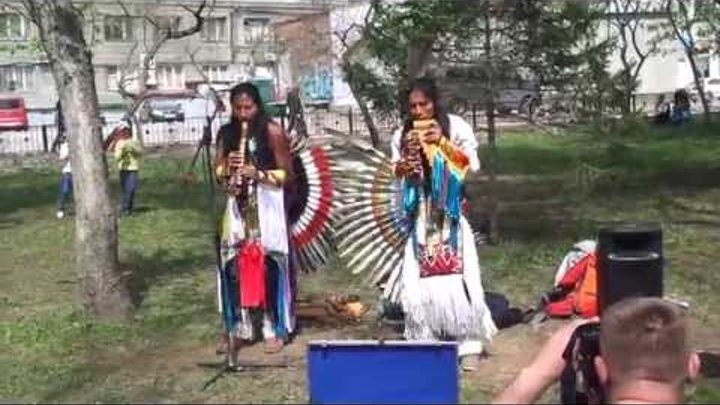 Эквадорские индейцы в Новосибирске 9 мая 2015 года День победы Part 7