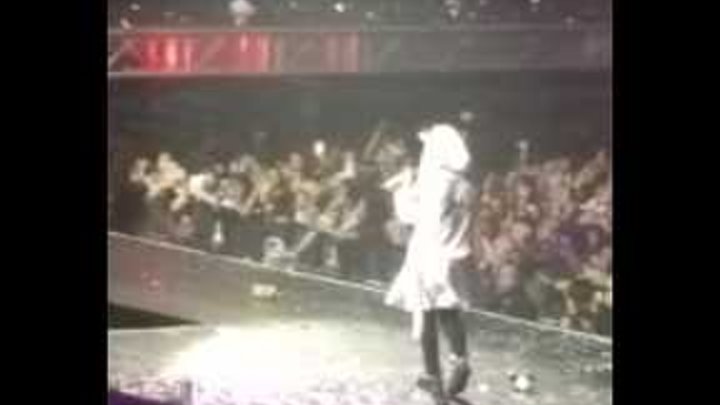 Big Bang Made Tour in Singapore -Bingu Top dancing смотреть онлайн Big Bang Made Tour in Singapore -Bingu Top dancing