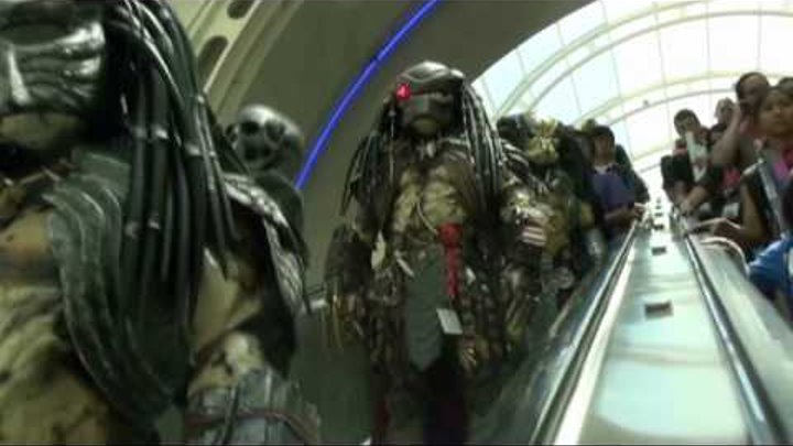 Predator Fun at San Diego Comic Con 2009 Predator Fun at San Diego Comic Con 2009
