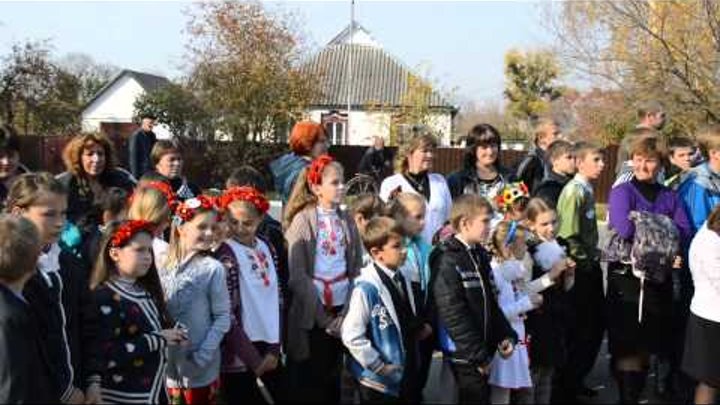 Слава Україні! "Героям слава!" - відповідають сільські діти на Полтавщині
