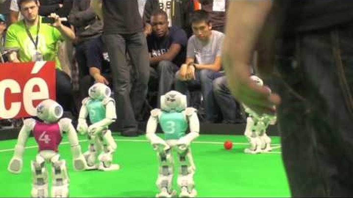 2013 RoboCup SPL Final: B-Human Vs HTWK 2013 RoboCup SPL Final: B-Human Vs HTWK