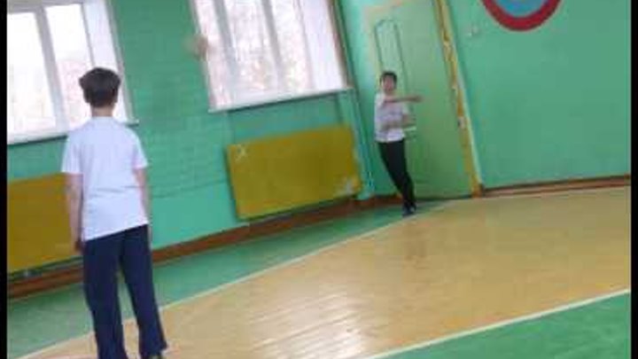 Выпускной 4Б класса 20 школы (г. Иркутска) 2013 Выпускной 4Б класса 20 школы (г. Иркутска) 2013
