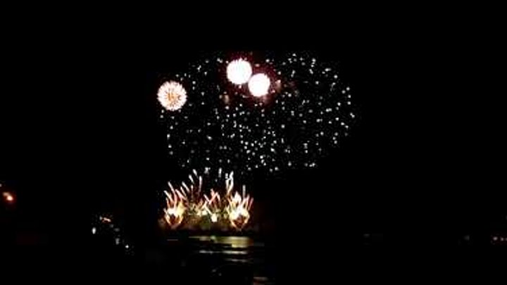 30 09 2017 Закрытие фестиваля фейерверков в Зеленоградске Выступает Россия ХАН