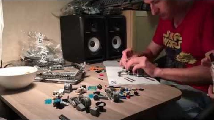 Сборка LEGO Star Wars 75055 "Имперский Звёздный Разрушитель"