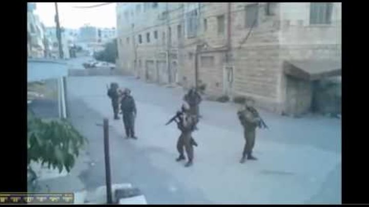 Israeli Soldiers Dance in Hebron to tic tock חיילים רוקדים בחברון Israeli Soldiers Dance in Hebron to tic tock חיילים רוקדים בחברון