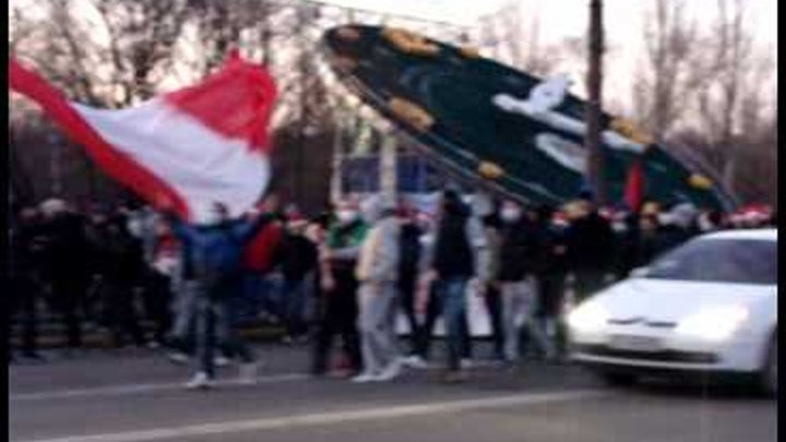 Марш - фанати Кривбаса перед грою з Шахтарем 2011