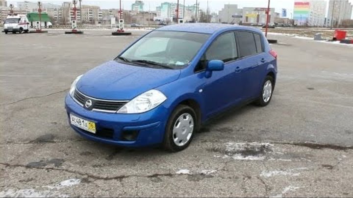 2008 Nissan Tiida. Start Up, Engine, and In Depth Tour.