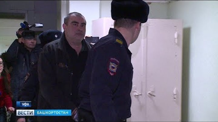 Продлили арест: репортаж «Вестей» из суда по делу об изнасиловании сотрудницы МВД в Уфе