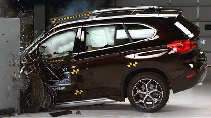 2016 BMW X1 small overlap IIHS crash test 2016 BMW X1 small overlap IIHS crash test