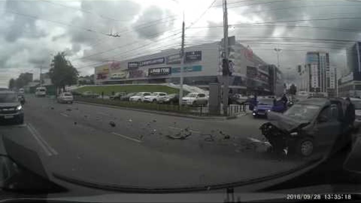 ДТП Рязань ТД БАРС 28.09.16 ДТП Рязань ТД БАРС 28.09.16