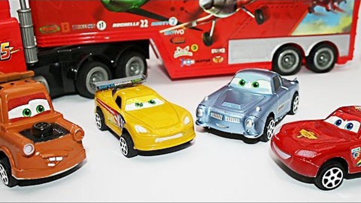 Гоночные машины и Игрушки Тачки: Cars 2 Lightning McQueen Mater