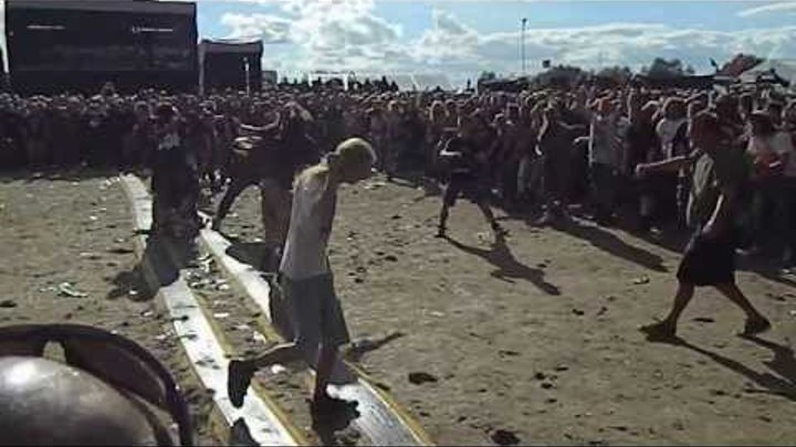 EXODUS - "Strike Of The Beast" + Wall of Death at Bloodstock Open Air Festival 2013