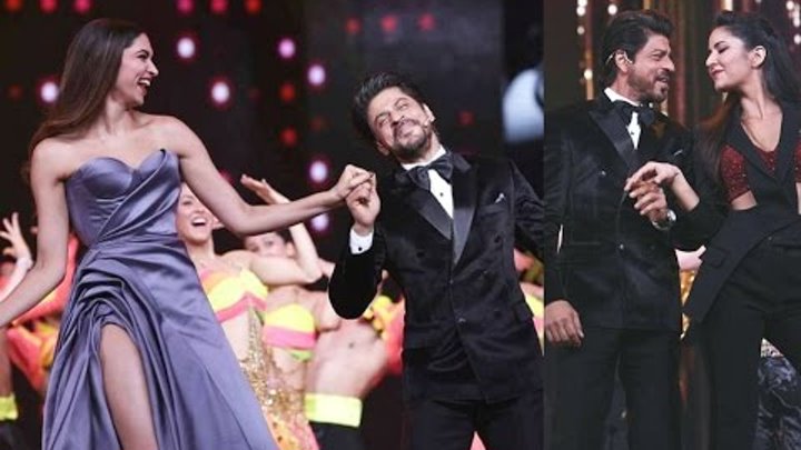 Shahrukh Khan Dance With Deepika Padukone & Katrina Kaif At Lux Golden Rose Awards 2016