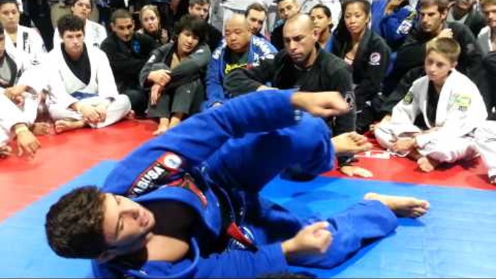 Buchecha half guard sweep